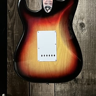 Fender Stratocaster 1976 Sunburst All Orig with orig Case & Case Candy image 3