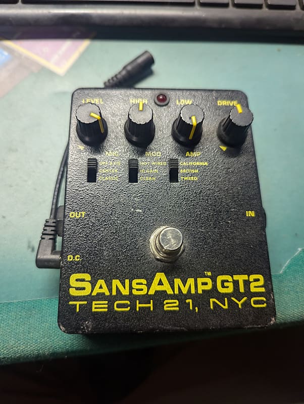 Tech 21 SansAmp GT2