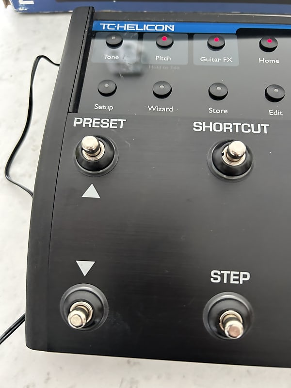 TC-HELICON VoiceLive2 ボーカルプロセッサー エフェクター TC-HELICON VOICELIVE 2 Vocal Multi-Effects Processor Pedal