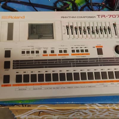 Roland TR-707 Rhythm Composer 1985 - White