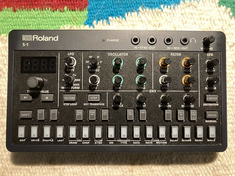 Roland S-1 AIRA Compact Tweak Synthesizer 2023 - Present - Black