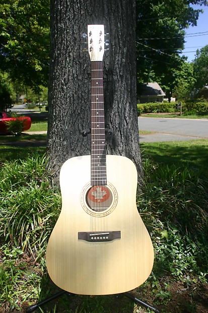 Norman Expedition Nat Solid Spruce SG Isyst | Reverb