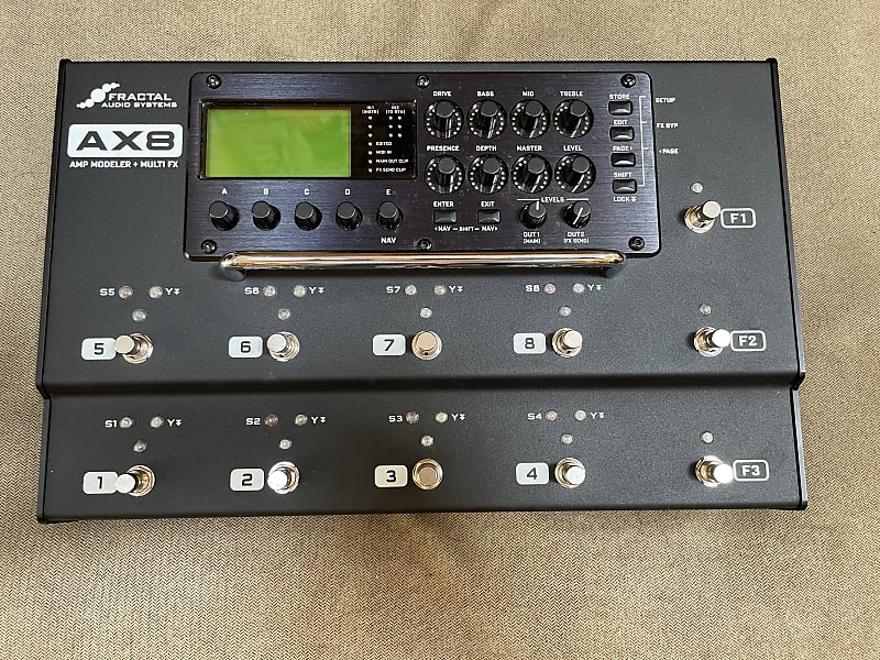 Fractal Audio AX8 Amp Modeler/Multi-FX Processor with Dream Rigs