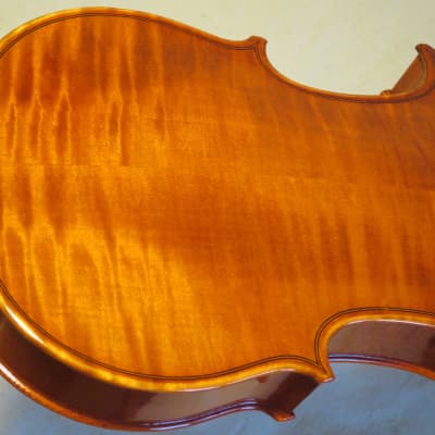 Suzuki Violin No. 330 (Intermediate), 4/4, Japan - Full Outfit - Gorgeous, Great Sound! image 8