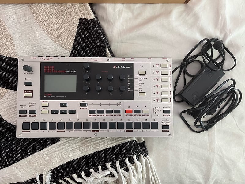 Elektron Monomachine SFX60+MKII 保護カバー付き Elektron