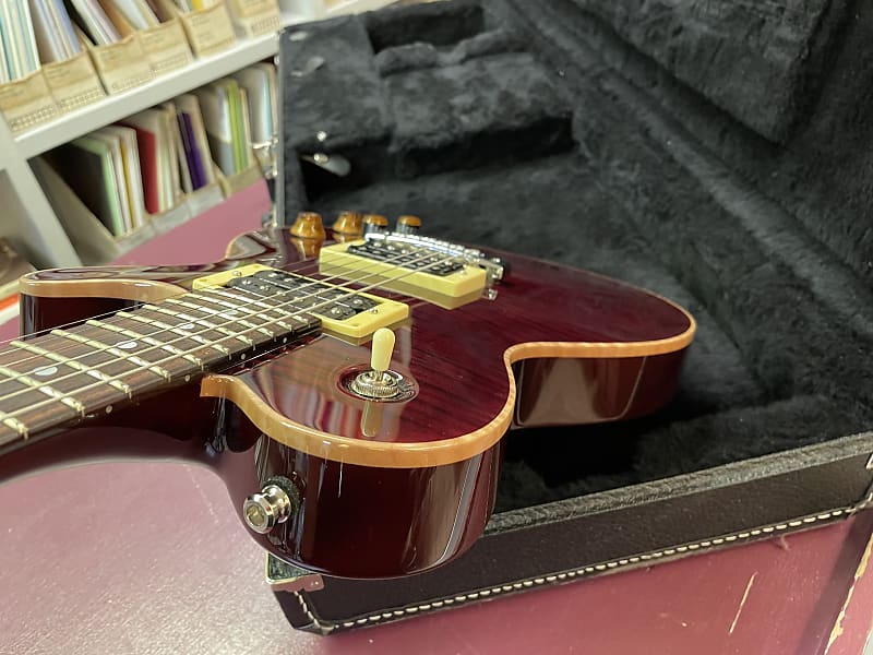 James Tyler Line 6 USA Model JTV-59 US Variax Black Cherry James Tyler Line 6 USA Model JTV-59 US Variax Black Cherry
