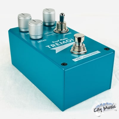 New Supro 1310 Tremolo Guitar Effects Pedal image 2