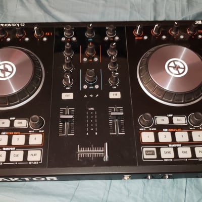 Native Instruments Traktor Kontrol S2 MKII Black | Reverb Canada