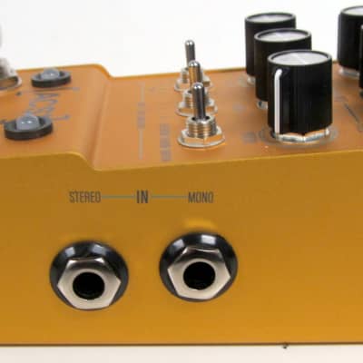 New Old Stock Walrus Audio Mako Series ACS1 Amp + Cab Simulator Mk I W/ Original Box and Manual VGC image 6
