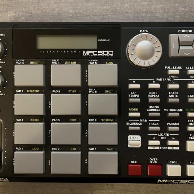 Akai MPC500 Music Production Center 2006 - 2013 - Black
