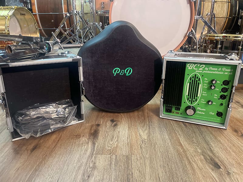 Porter & Davies Saddle Throne With Tactile Drum Monitor & Reverb