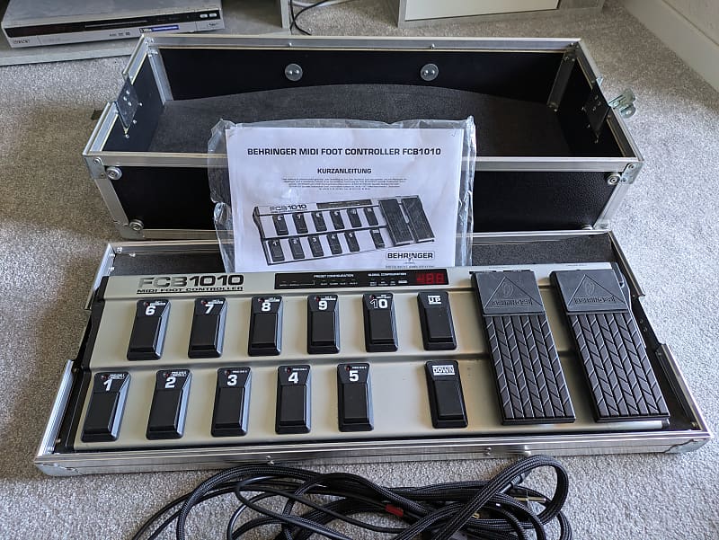 Behringer FCB 1010