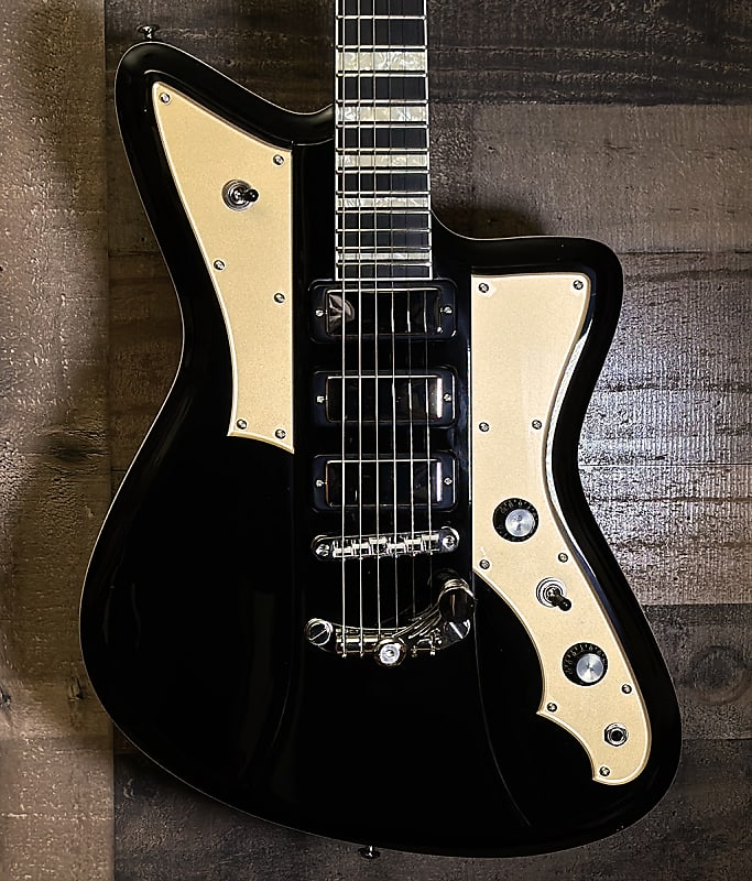 Rivolta Guitars Mondata Xviii Toro Black Electric Guitar - 