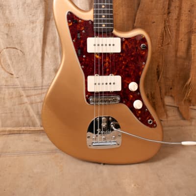 Fender Jazzmaster 1961 - Shoreline Gold - Refin image 8