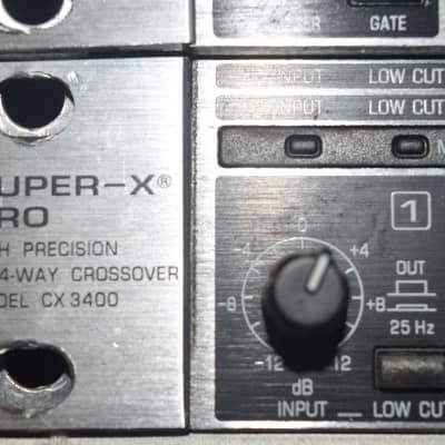 Behringer Super-X Pro CX3400 2/3-Way Stereo 4-Way Mono Crossover