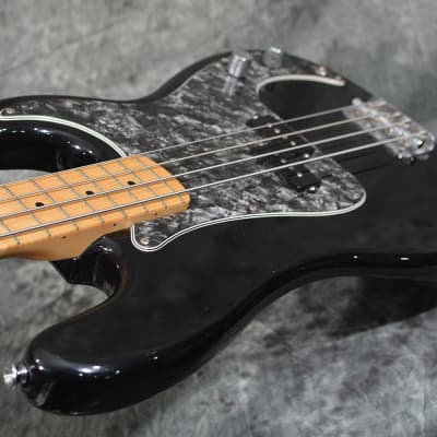 Squier II Precision Bass Vintage 1989 Black w pearloid pickguard & Deluxe gigbag We Ship FAST image 5