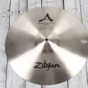Zildjian A Zildjian Medium Thin Crash 18" Medium Thin Crash Drum Cymbal A0232