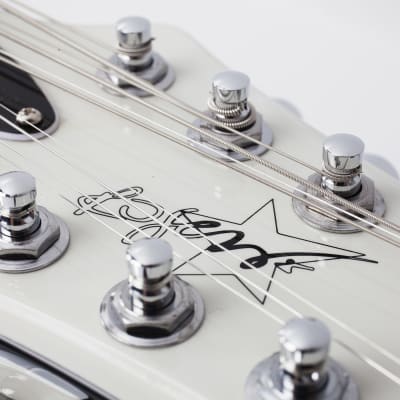 Schecter Robert Smith Ultracure Xii, Vintage White 281 image 15