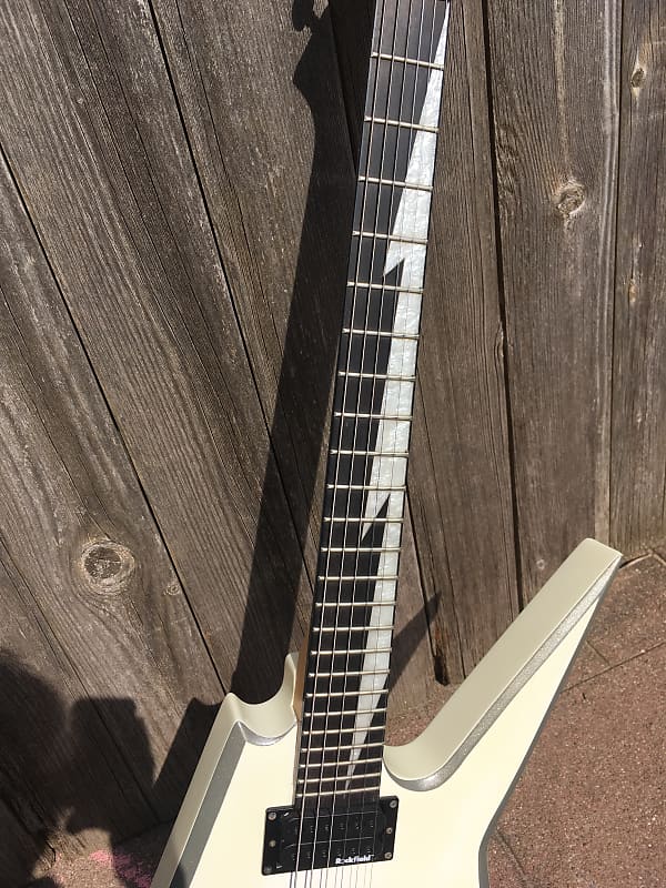 B.C Rich 日本製 white beefe91a-2b14-473e-918b-