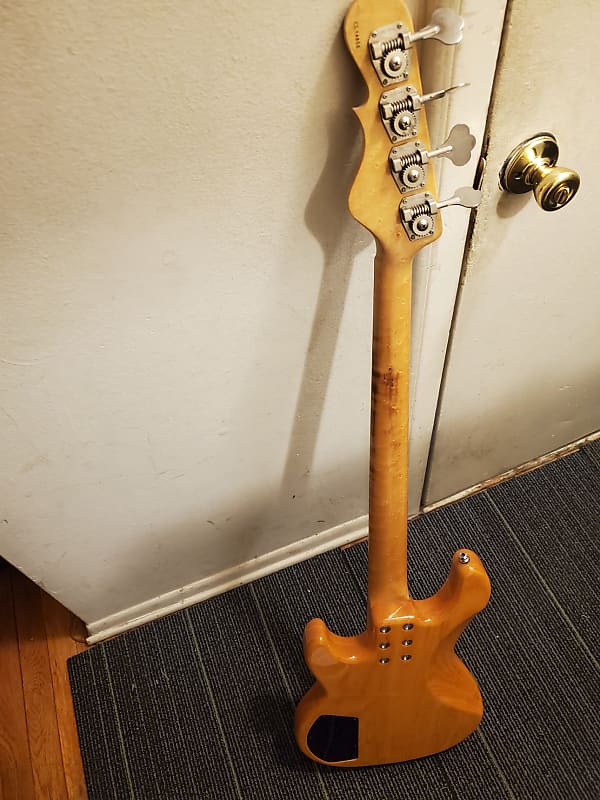 G&L L-2000 Bass 1998 Natural Gloss w/ Rosewood Fretboard
