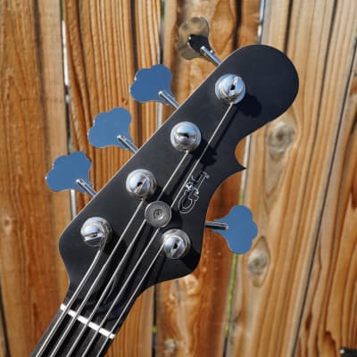 G&L USA Kiloton-5 Fretless Jet Black Satin Frost 5-String Electric Bass w/ Black Tolex Case (2023) image 8