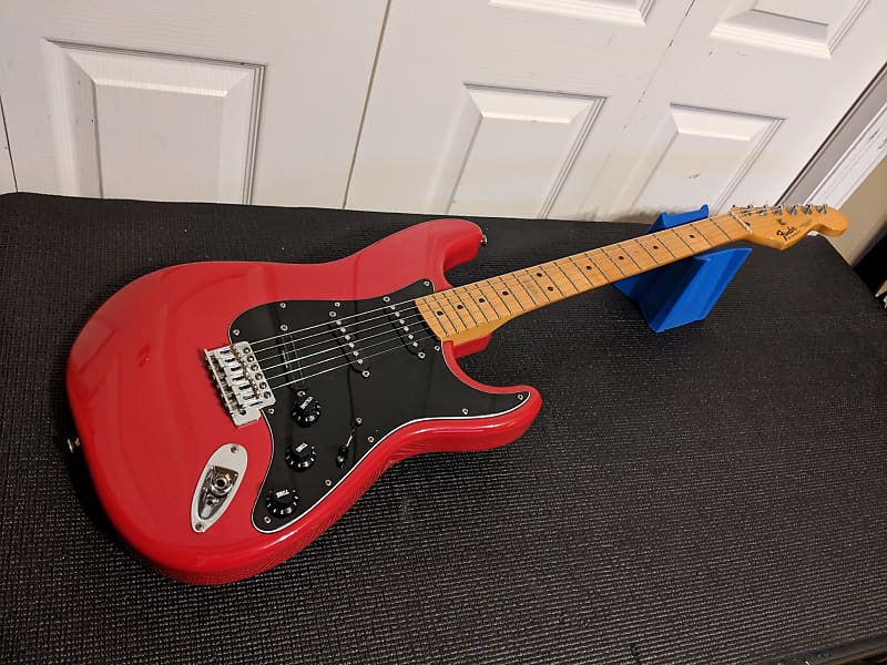 fender Mexico 95年製ストラト　キャンディレッド Fender Mexico Player Stratocaster HSS Candy Apple Red【在庫