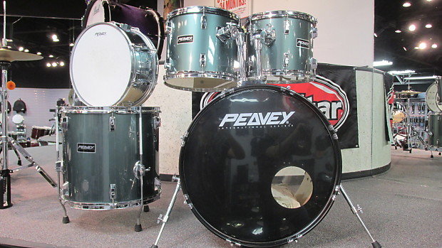 Peavey shop drum kit