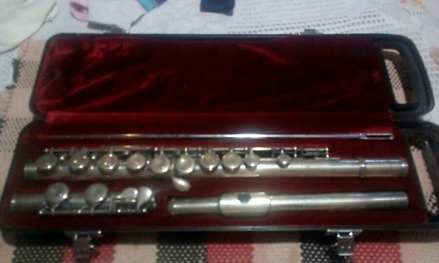 Yamaha sales 211s flute