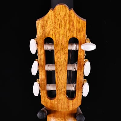 Yamaha CG172SF Nylon String Flamenco Guitar 2lbs 15.4oz image 6