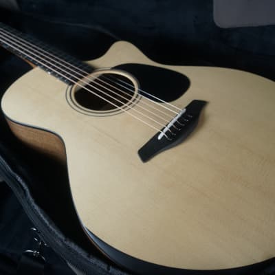 Brand New Furch Blue Deluxe Series Auditorium Cutaway DLX Gc-SW Sitka Spruce / Walnut w/Furch Gig Bag image 2