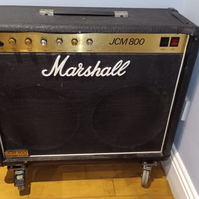 Marshall JCM 800 Lead Series Model 4104 50-Watt Master Volume 2x12