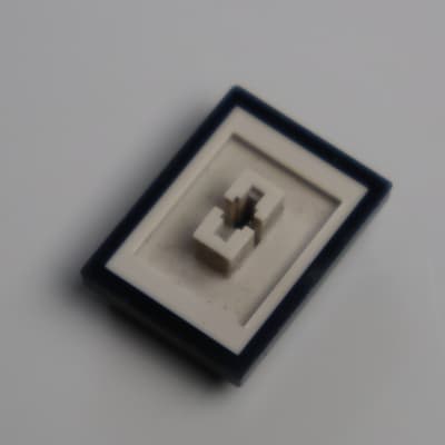 Yamaha V50 Parts - Original Volume Slider Cap image 2