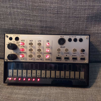 Korg Volca Keys Analog Loop Synthesizer 2013 - Present - Gold/Black