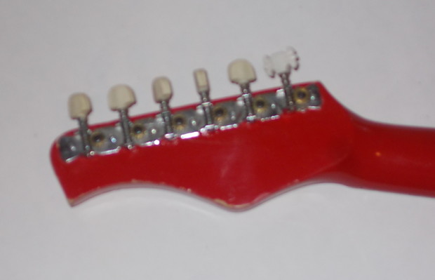 Guitar Shredder Grater - Red