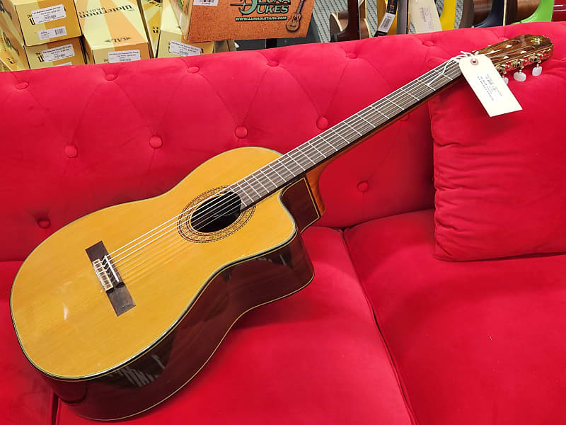 Takamine ec132sc online