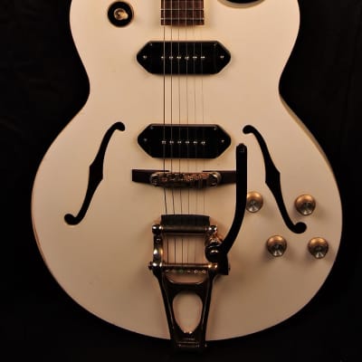 Epiphone ES 125 George Thorogood 2022 soft aged / aged white