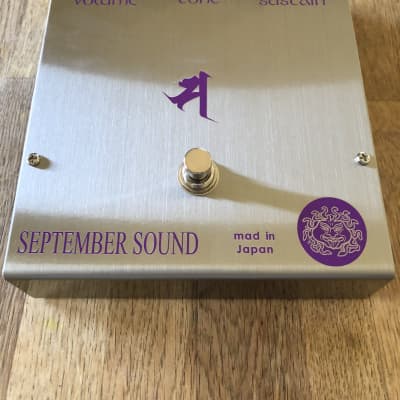 used September Sound Violetta, Excellent Condition with Box