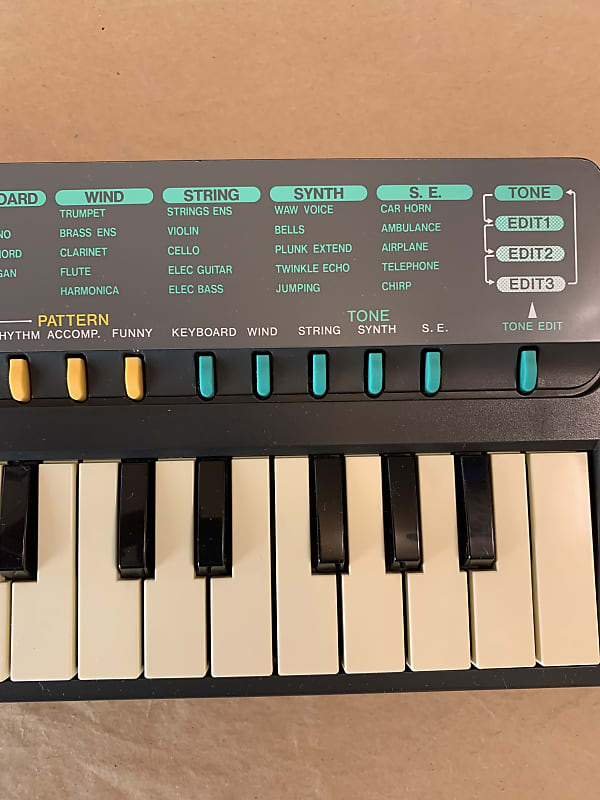 Casio SA 5 1990s Black in box with manual EC mini 32 key Tone Bank Keyboard synth EC smilar to SA 10