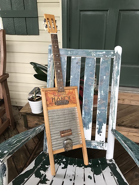 Victory Washboard guitar