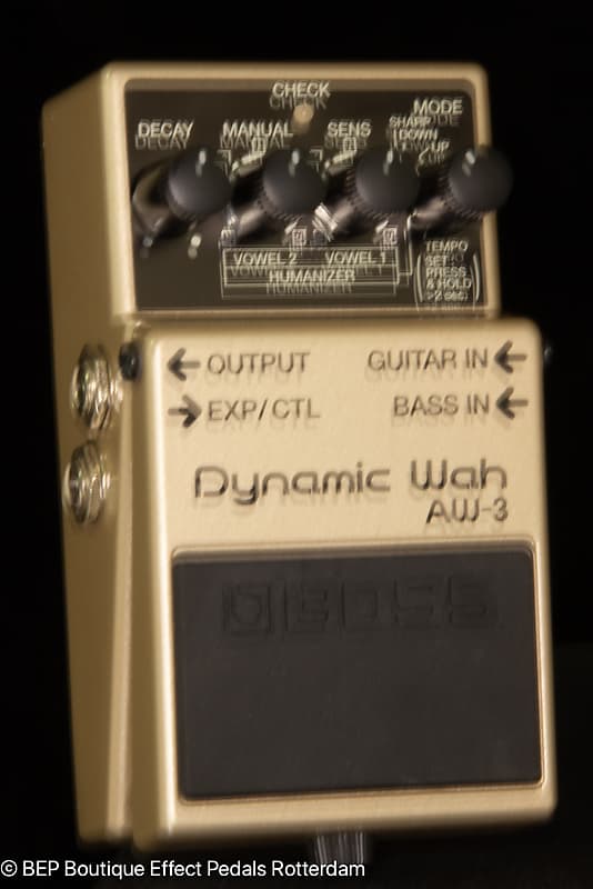 Amazon | BOSS Dynamic Wah AW-3 | ワウ | 楽器・音響機器