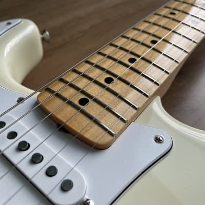 1997 Fender Jimi Hendrix Tribute Stratocaster image 13