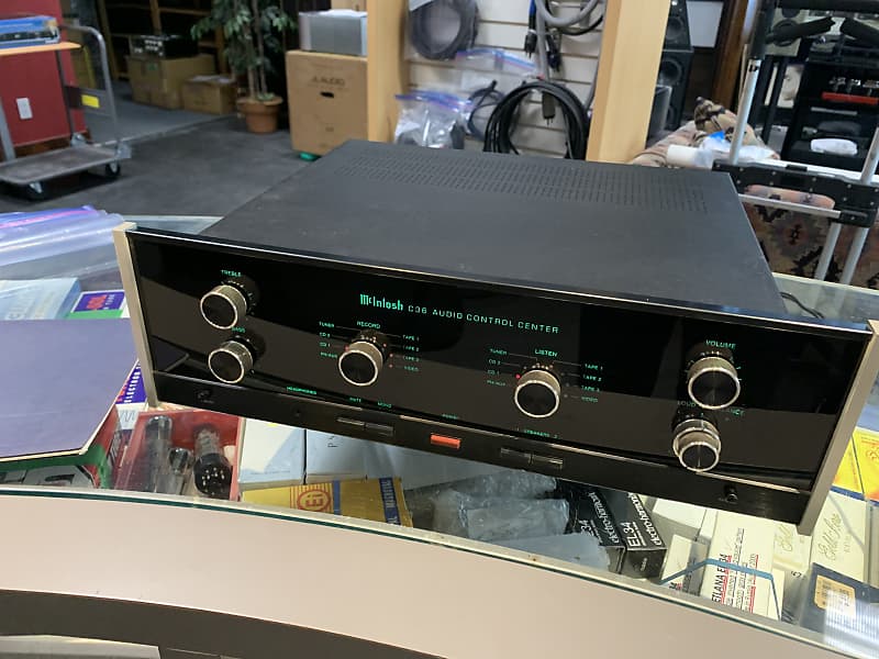 McIntosh C 36 Stereo Solid State Preamp and Video Switch (Serviced!)  			