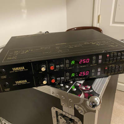 Yamaha D1500 Digital Delays - Stereo Pair - Excellent Condition!