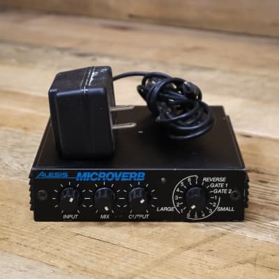Alesis QSR Synth Module Demo (part 1) - YouTube