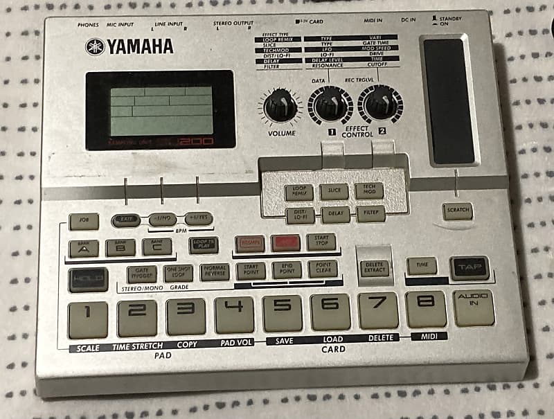 Yamaha SU200 2000 Grey Reverb