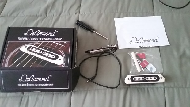 DeArmond Tone Boss acoustic mag pickup White Black