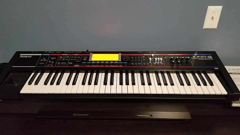 Roland Juno G 61-Key 128-Voice Expandable Synthesizer 2006 - 2007 - Black