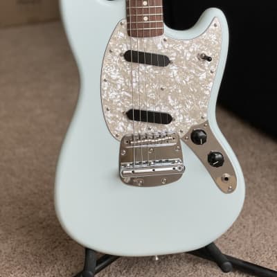 Fender American Performer Mustang - Satin Sonic Blue with Hardshell Case image 3