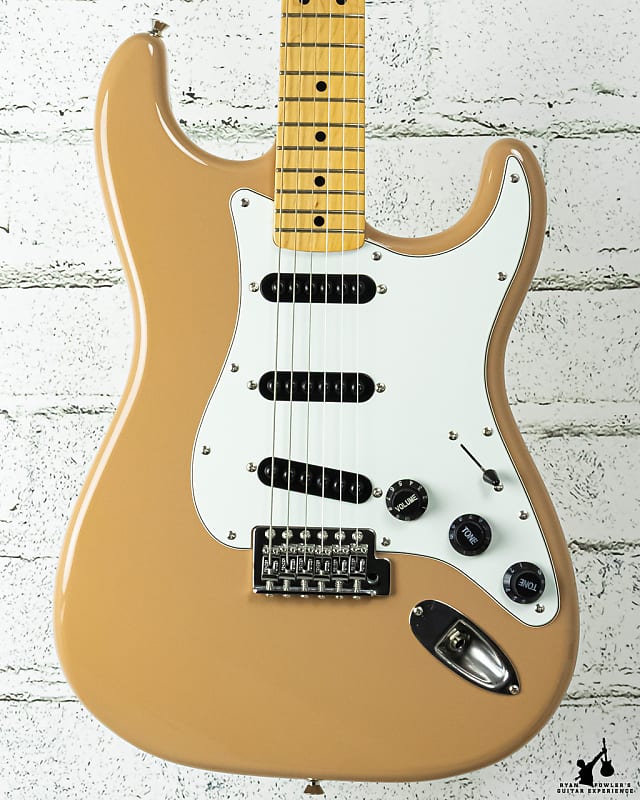Fender Stratocaster Ivory Electric Guitar, Maple Fretboard