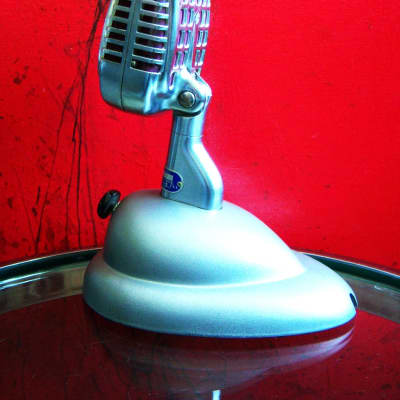 Vintage 1940's Shure 737A crystal super cardioid microphone w period S-36 desk stand PROP DISPLAY image 12